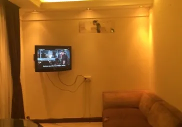 Minimalis . Siap huni. Semi furnish. 2BR. View City