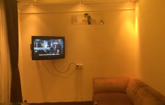 Minimalis . Siap huni. Semi furnish. 2BR. View City