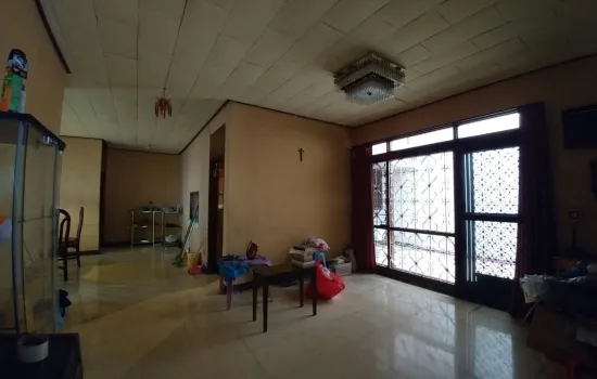 Rumah tua Buncit jakarta selatan