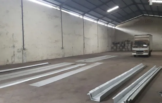 Gudang harapan dadap jaya tangerang ada bangunan