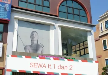 2 ruko lantai 1 dan 2 Daan Mogot baru jakarta barat