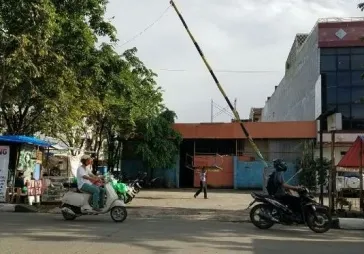 Gudang strategis pinggir jalan raya