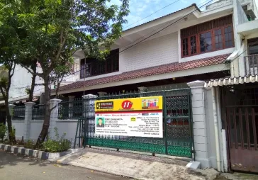 rumah mewah semi furnih