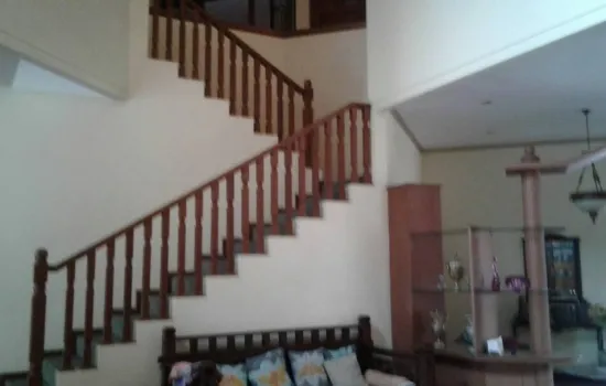 Rumah 2 lantai Taman Alfa Indah