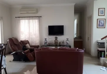 Pondok Hijau Golf cluster Emerald yang nyaman.