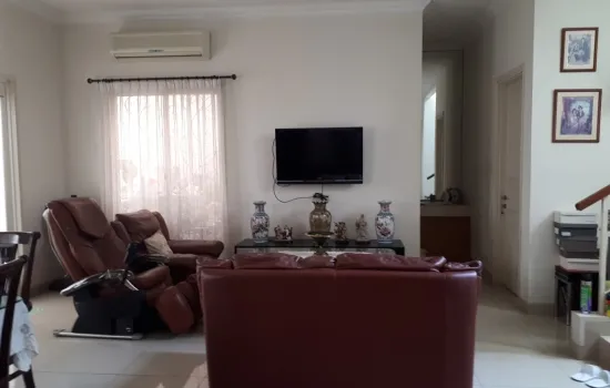Pondok Hijau Golf cluster Emerald yang nyaman.