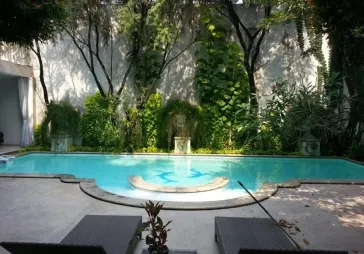 JL bangka kemang jaksel mewah ,s pool , lt 1089 / lb 1400m2