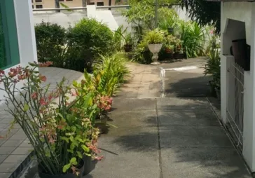 Rumah Huk Permata Buana