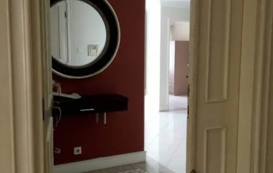 GRAND ITC PERMATA HIJAU luas 141m2 ( 3+1 ) , strategis bgt