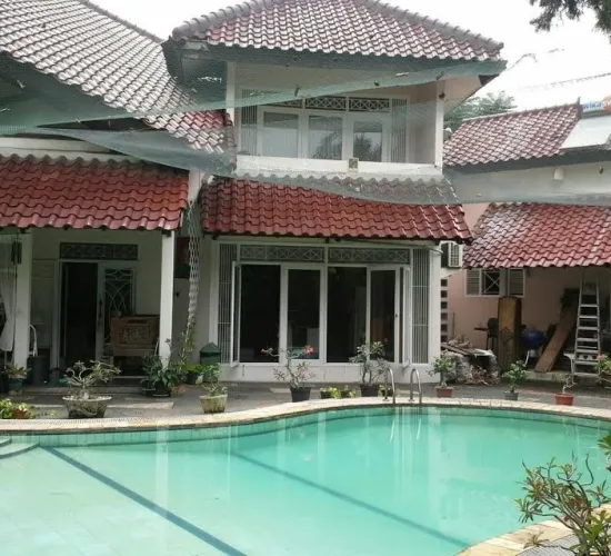 KEMANG ANTASARI jaksel LT 1204 / LB 600 , kolam renang