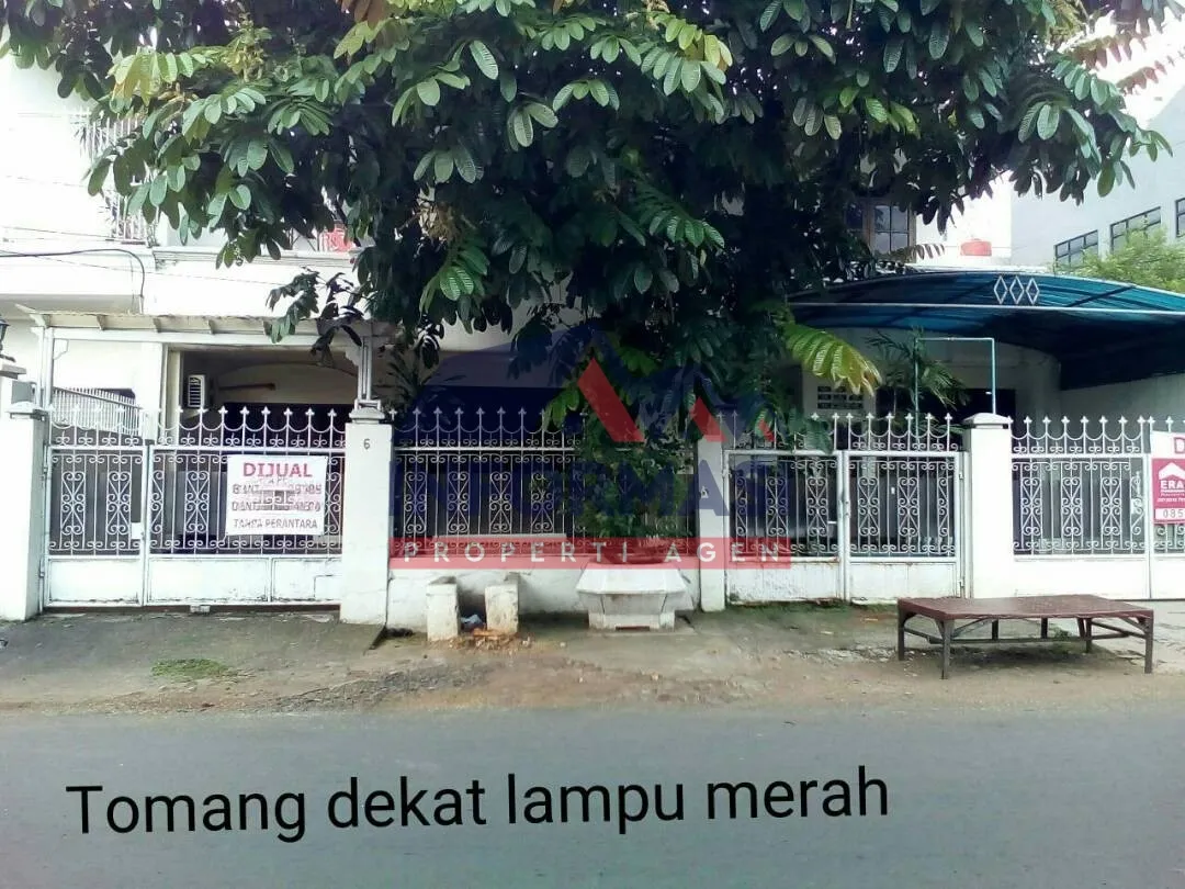 Rumah 330m wijaya kusuma, tomang, jakarta barat