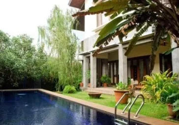 Rumah mewah 3 lantai Pondok Indah