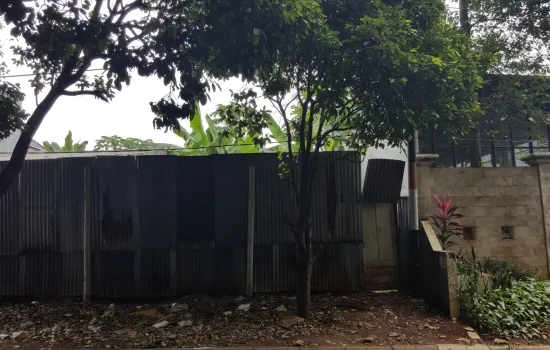 Duta Niaga luas 660 m2 hadap selatan
