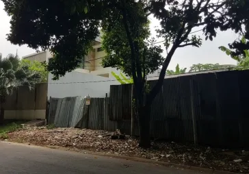 Duta Niaga luas 660 m2 hadap selatan