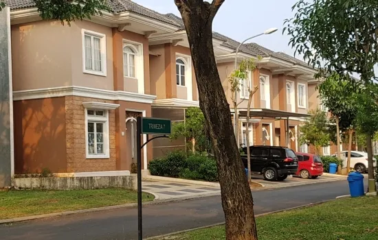 Rumah Baru 2 Lt. Kt 3+1. Km 3+1  gading serpong