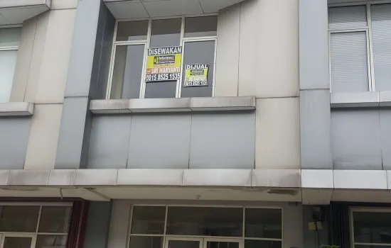 Komp ASTC depan mall Living World