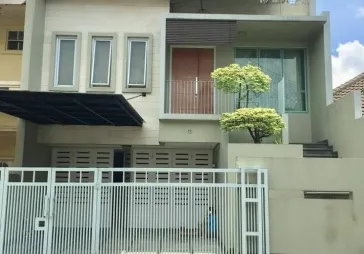 PONDOK PINANG keb lama , jaksel LT 160m2 / LB 300m2