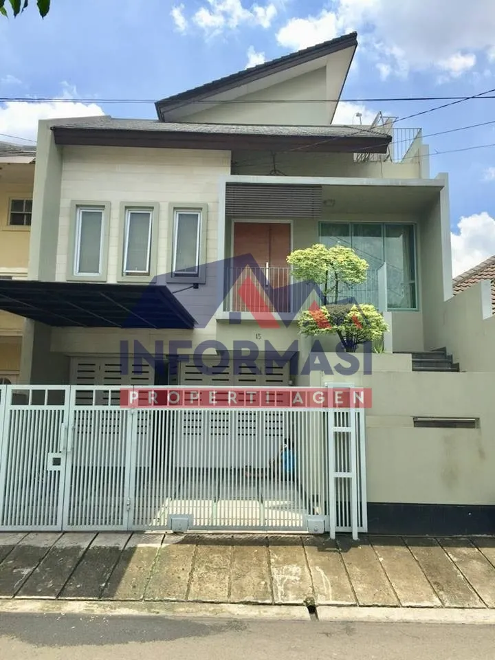 PONDOK PINANG keb lama , jaksel LT 160m2 / LB 300m2