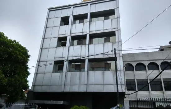 Gedung kantor  mewah 5 lantai,  lokasi bisnis jl Alaydrus