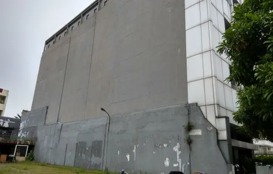 Tanah kosong 457 m2 , area komersil jl alaydrus