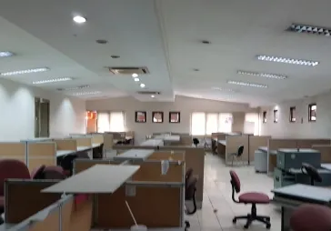 Gedung kantor  mewah 5 lantai,  lokasi bisnis jl Alaydrus