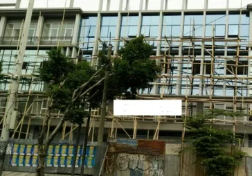 RUKO BARU 4 LANTAI..STRATEGIS DEPAN JALAN UTAMA