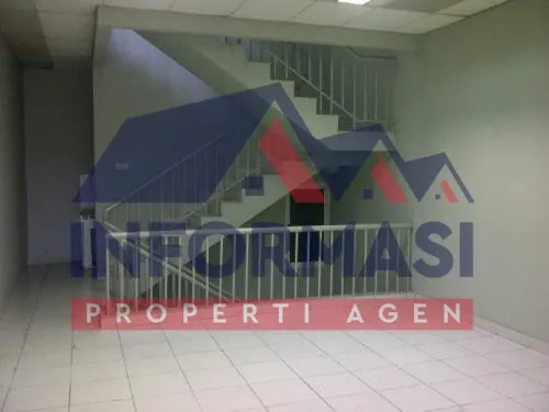 Ruko lokasi bagus, strategis