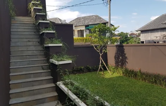 Villa 100% baru minimalis full furnish mewah