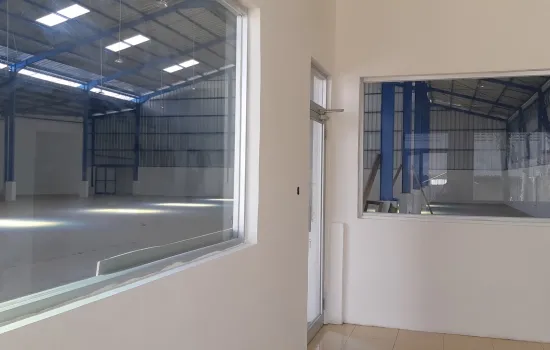 Disewakan Gudang siap pakai