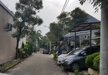 Rumah mungil Serpong terrace.