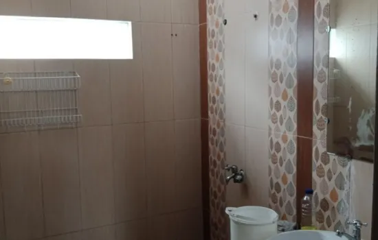 Ruko siap huni, lokasi strategis, Tangerang Kota