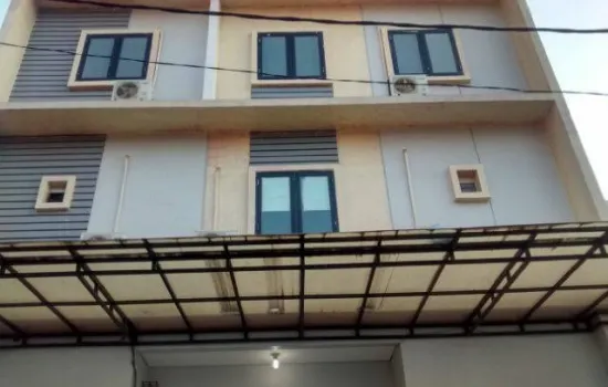 HAYAM WURUK lt 117m2 , income perbuln lbh kurang 40-50jt