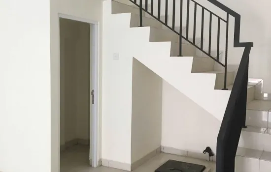 Ruko 2 lantai kondisi baru