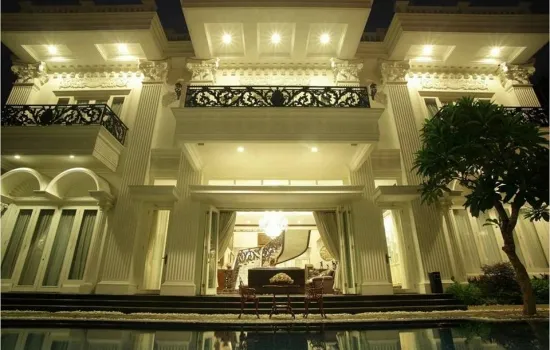 bangka kemang lt 1500m2 , mewah , kolam ikan dll