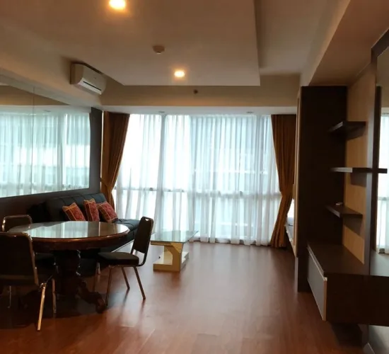 Apartemen dg 2 view city dan pool Full Furnished