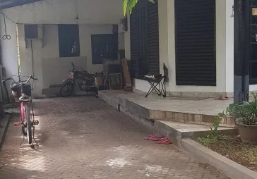 Rumah 1,5 lantai Puri Indah Blok D