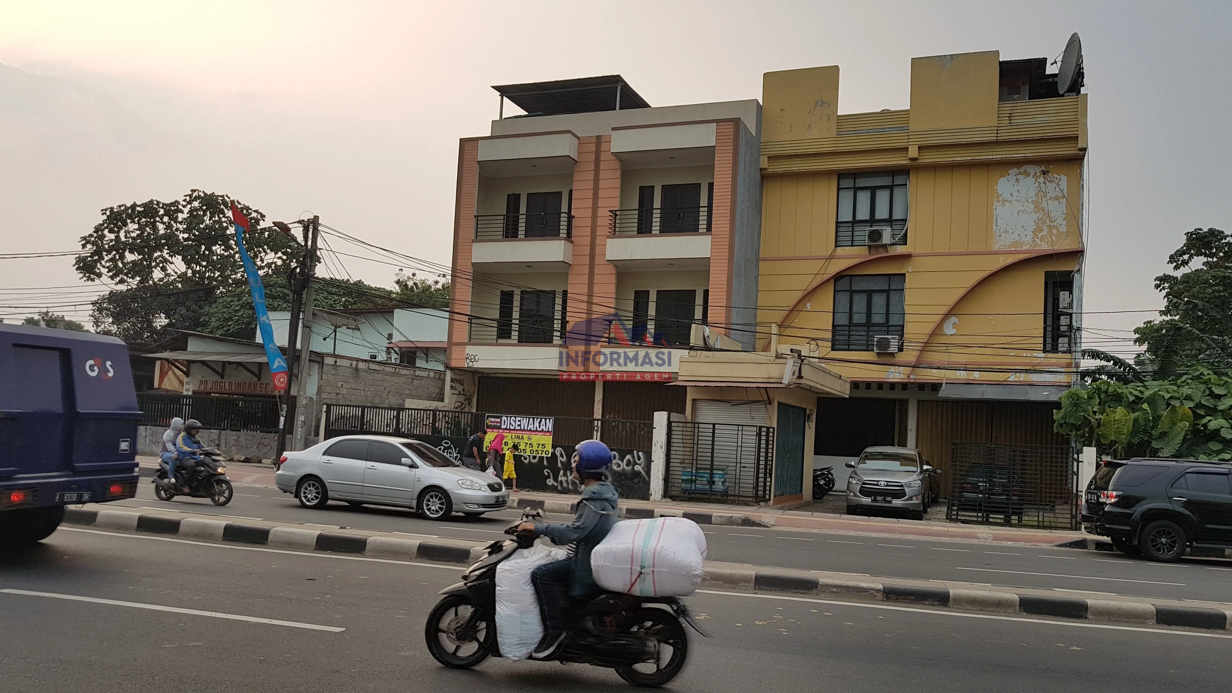 Ruko Disewakan di Joglo, Jakarta Barat, Jakarta, 11640