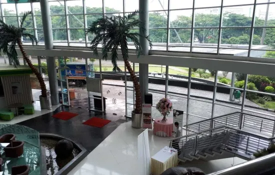 Ruang kantor Disewakan di Puri Indah, Jakarta Barat