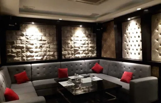 Strategis komersil area