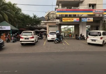Ruko lantai 2 ada penyekat ruangan, Siap huni utk ktr
