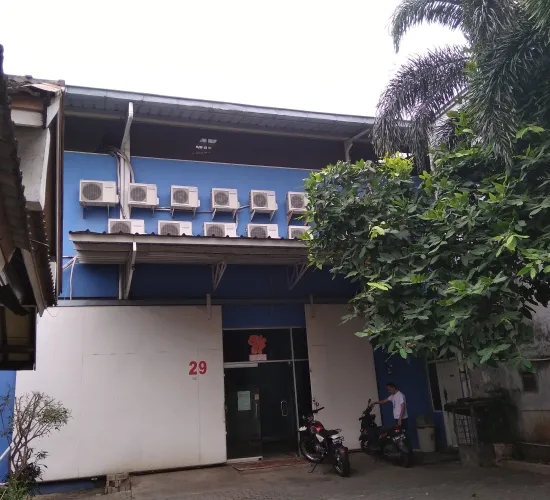 Gedung komersil tanah luas palmerah raya