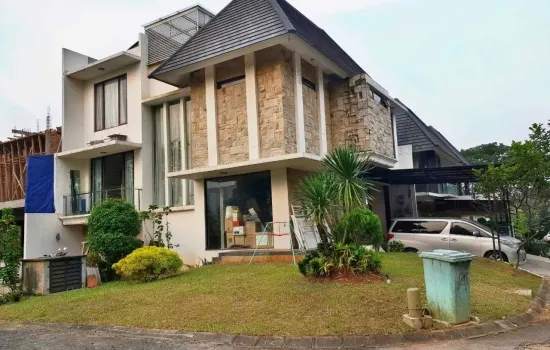 Rumah bagus siap huni, Jakarta Selatan