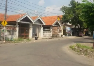 Rumah tua , itung tanah , lokasi bagus