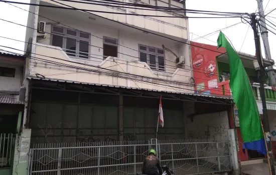 Gedung komersil tanah luas palmerah raya