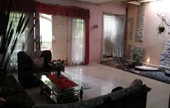 RUMAH TUA ANCOL TIMUR LT 250m2 , NJOP