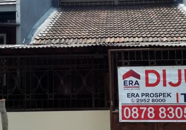 Rumah kedoya permai 1 1/2 lt jarang ada