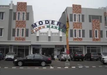 Modern Town Market