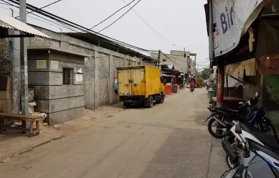 Gudang daerah Cengkareng Timur