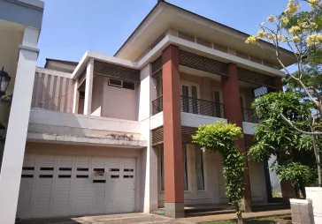Rumah  sutera palmyra siap huni