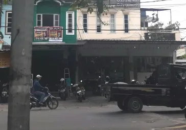 COCOK UNTUK USAHA ...PINGGIR JALAN